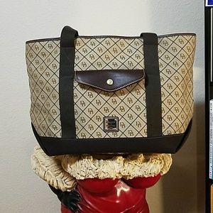 DOONEY & BOURKE  LARGE LAPTOP TOTE